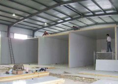 建一個1000平方果蔬冷庫，平均分5間造價多少
